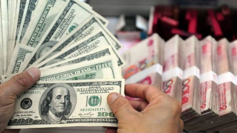 Precio del dólar: moneda abre en 16.83 pesos al mayoreo