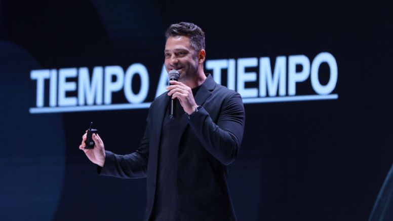 Ari Borovoy se estrena como speaker en Sapica con la conferencia ‘Un pie tras otro pie’