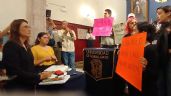 Rectoría UG: Estudiantes irrumpen sesión de Consejo Universitario, piden proceso democrático