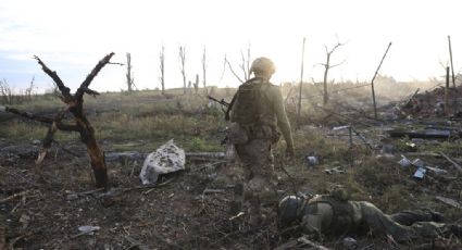 Ucrania despide a seis viceministros de Defensa en medio de intensos combates