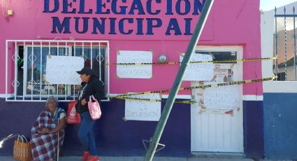 Sueldan puerta de Delegación en Tenería del Santuario y exigen destitución de Rosario Lozano