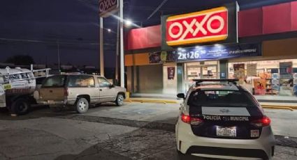 Instalan torres de vigilancia en tiendas Oxxo de Pachuca