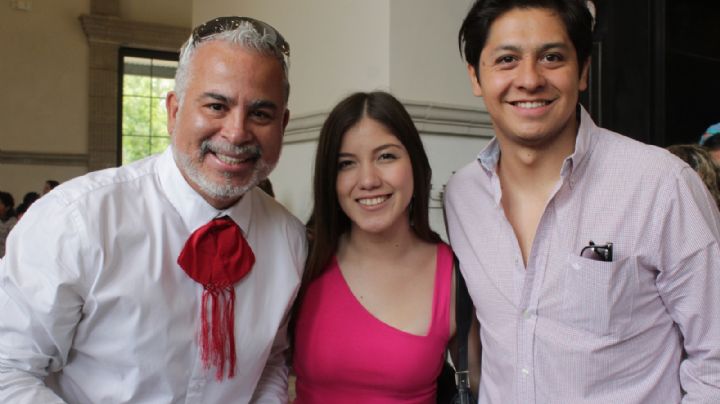 Celebran a México con orquesta, coro y mariachi en Academia Renacimiento