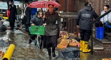 En plena hora pico, diluvio causa estragos en Nueva York: inunda metro y autopistas