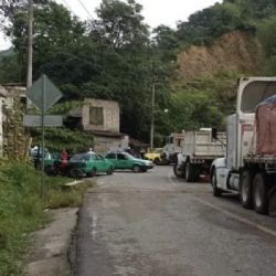 'Desaparecen' soldados y Guardia Nacional y vuelven bloqueos en Motozintla, Chiapas