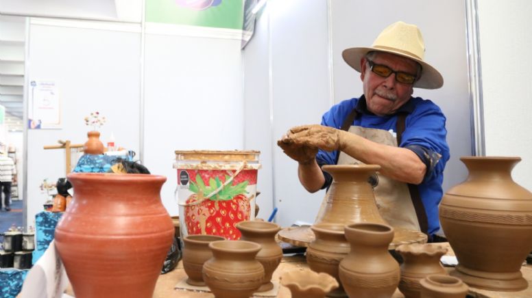 Feria de León 2024: Presentan artesanías en Pabellón Guanajuato
