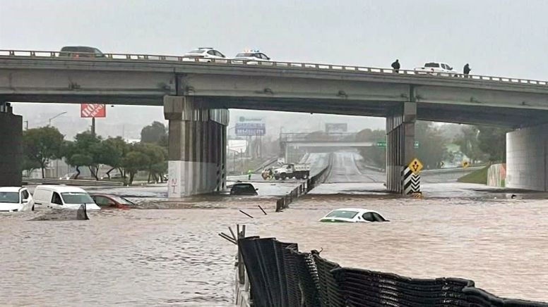 Lluvias intensas dejan inundaciones y cortes de electricidad en BC; rescatan a 11 personas