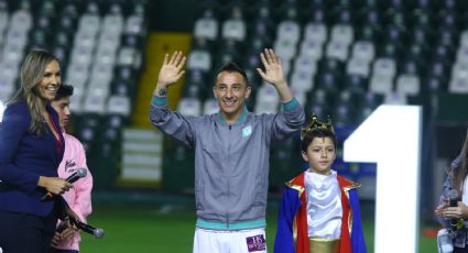 Club León: Andrés Guardado fue presentado y usará el 17, que portó "una leyenda del club"