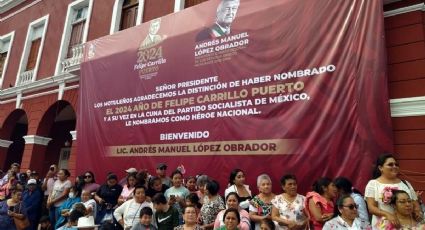 AMLO es nombrado héroe nacional en Motul, Yucatán