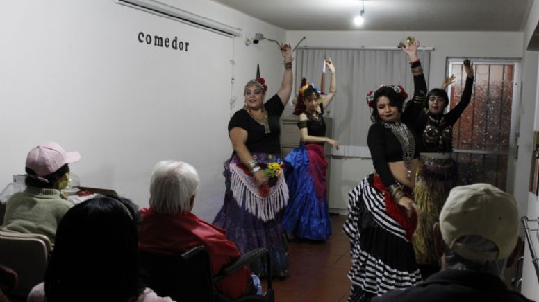 Recibe 'Residencia Osler' espectáculo como regalo de Reyes