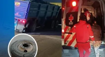 Accidente en Coahuila: Tráiler pierde una llanta y esta golpea a motociclista que llevaba a su novia embarazada al hospital