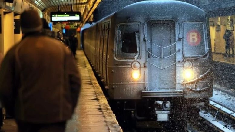 Muere poblano en tiroteo en metro de Nueva York