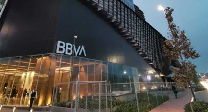Abre BBVA sede regional en City Center de León