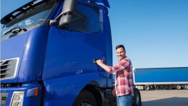 ¡Empresa de Químicos Solicita: Operador de camión diésel con Licencia tipo E! (Edad: 35-50 años)