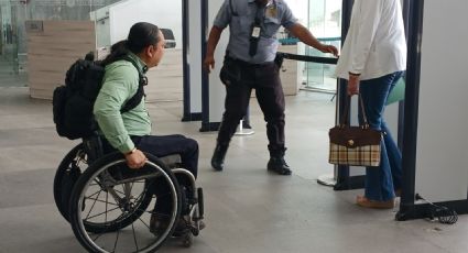 Personas con discapacidad exigen mejoras en el transporte público de la capital
