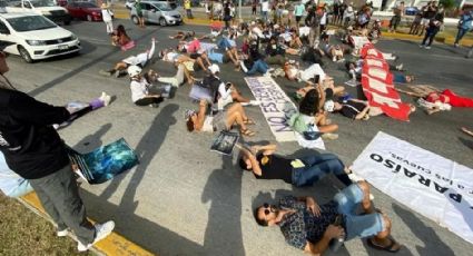 Ambientalistas bloquean carretera en Playa del Carmen contra Tren Maya