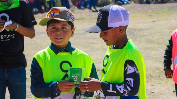 ¡Unen a chicos a través del deporte! Fundación Fútbol Más lleva liga de fútbol a guanajuatenses