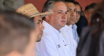 Bajan a Santiago Nieto de candidatura; “soy queretano”, responde