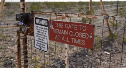 Ordena Corte federal mantener frenada ley de Texas contra migrantes