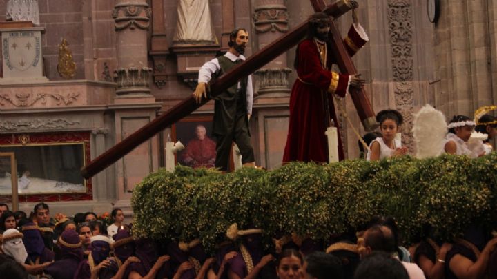 Viacrucis en Guanajuato capital: Abarrotan Oratorio de San Felipe Neri durante La Pasión de Cristo