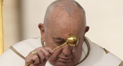 'La paz no se construye nunca con las armas': Papa da misa de Domingo de Pascua con salud delicada