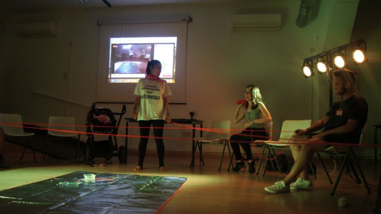 Colectiva Gitanas visibiliza mujeres, haciendo teatro con perspectiva de género