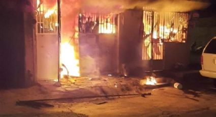 Feroz incendio acaba con patrimonio de familia: su tiendita de abarrotes en Uriangato