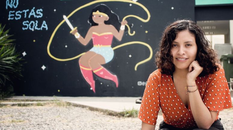 Ella es la diseñadora leonesa cuyo arte llegó hasta los escenarios del Vive Latino