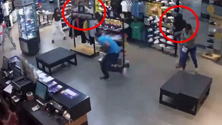 Así fueron los 19 segundos de terror en una plaza comercial: dos sicarios matan a un hombre