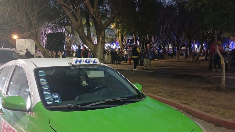 Taxistas acompañan a Libia García en evento postdebate, pero exceso de vehículos molesta a vecinos
