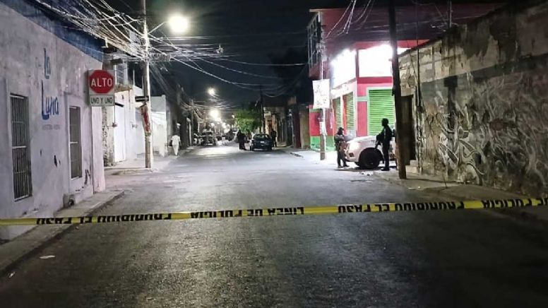 Celaya: Hombre intenta esquivar balas en Barrio de Santiaguito y queda malherido