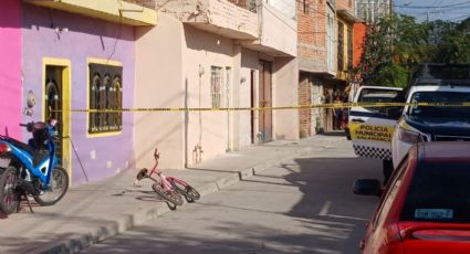 Triple asesinato en Salamanca: Sicarios entran a casa y ejecutan a una mujer y dos hombres, frente a jardín de niños