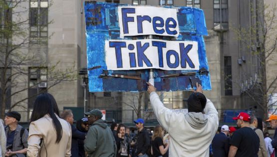 Cámara baja aprueba prohibición a TikTok en EU; la app no desaparecerá pronto