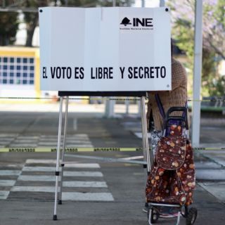INE y OEA firman acuerdo: Desplegarán extranjeros en México para observar elecciones
