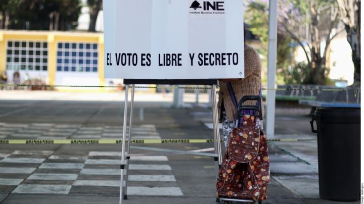 INE y OEA firman acuerdo: Desplegarán extranjeros en México para observar elecciones