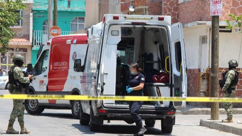 Ataque armado en León deja dos hermanos muertos, agresores aprovechan que puerta estaba abierta