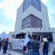 Habitantes de Lo de Juárez van al Hotsson en Irapuato; exigen hablar con Lorena Alfaro