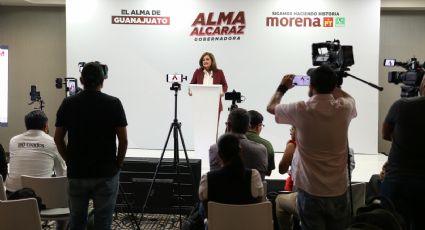 Critica Alma Alcaraz uso electoral de apoyos estatales como la 'Tarjeta Rosa'