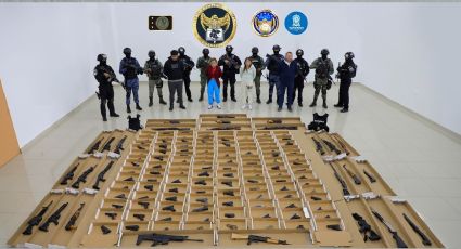 Rastrean y ubican arsenal: Catean casa en San Luis de la Paz, incautan 143 armas de fuego y detienen a 4 personas