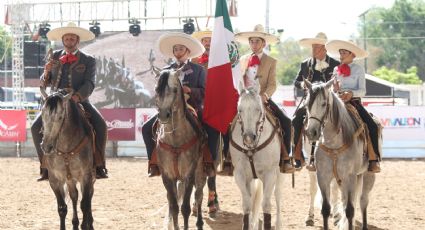 Inauguran quinta edición del 'Festival del Caballo y su Mundo' con desfile y charros
