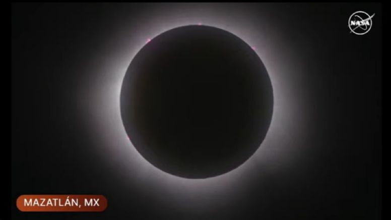 EN VIVO: Eclipse Solar desde Mazatlán, así se vive minuto a minuto