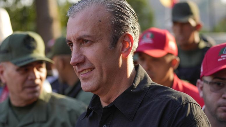 Detienen al exministro de Petróleo Tareck El Aissami por corrupción tras un año de su renuncia