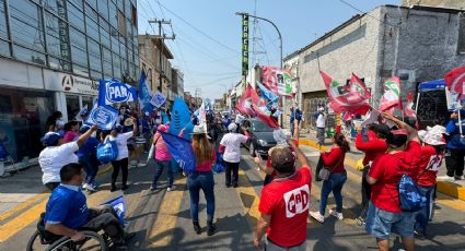 Ondean banderas en favor de Xóchitl en Celaya; alistan otra marcha por cierre de campaña