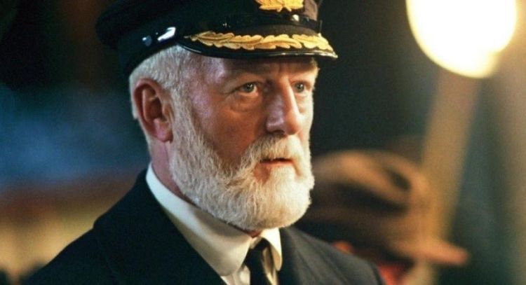 Muere Bernard Hill, el entrañable Capitán Smith en ‘Titanic’