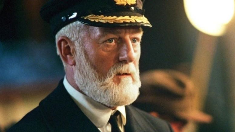 Muere Bernard Hill, el entrañable Capitán Smith en ‘Titanic’