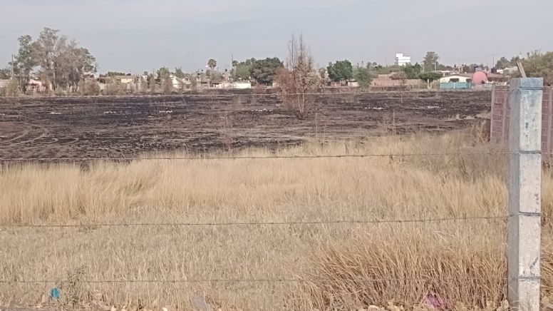 Aumentan incendios en predios llenos de maleza y basura; levantan 18 multas en Salamanca