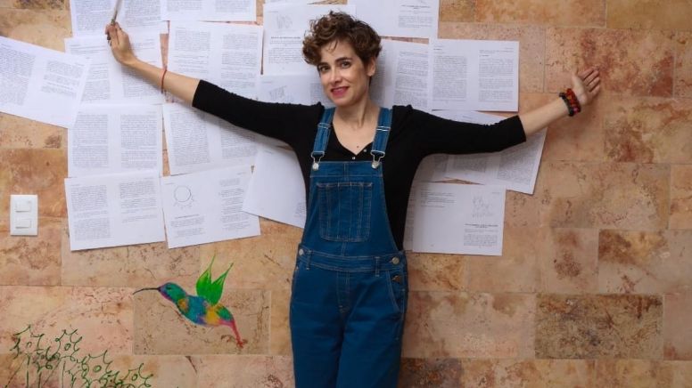 Teatrera y locutora, Rubria Morales, es ahora escritora con su primer libro en Fenal