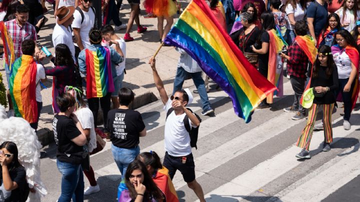 Discriminación, tema pendiente contra comunidad LGBTI; invitan a Besotón en parque Hidalgo