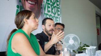 Gerardo Fernández González apoyará a colonias irregulares para exigir agua potable