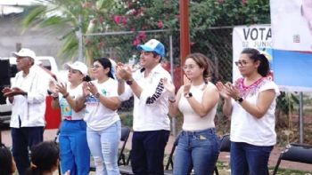 Secuestran a colaboradores de candidato en Chiapas